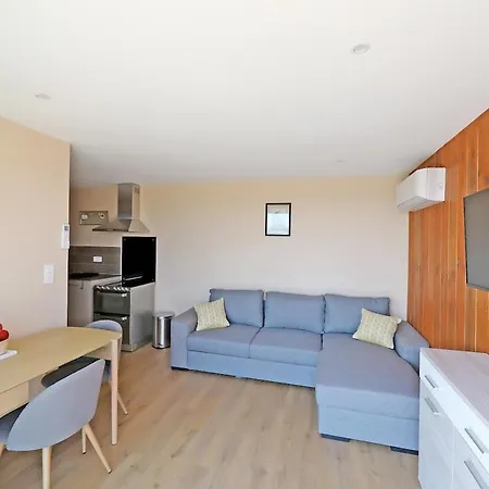 בקתה Cottage