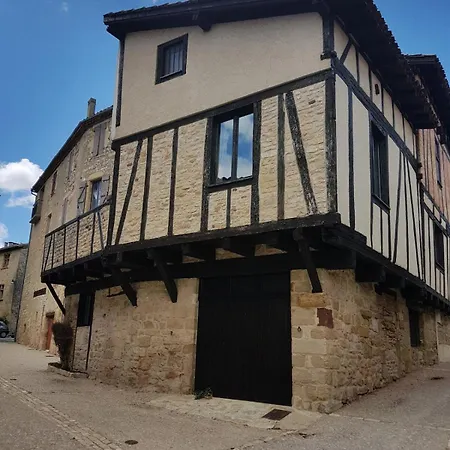 בקתה Cottage